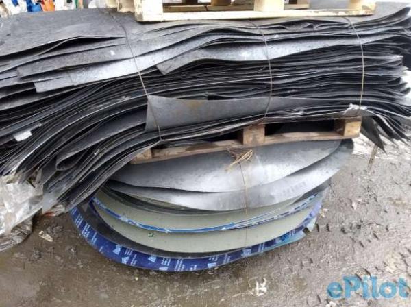 Закупаем упаковку круги, листы, зубцы от рулонной стали.